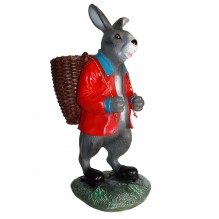 Кролик с корзиной кашпо серый